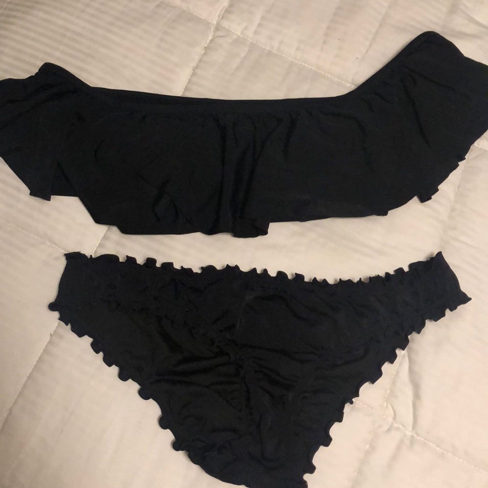 Black off the shoulder swim